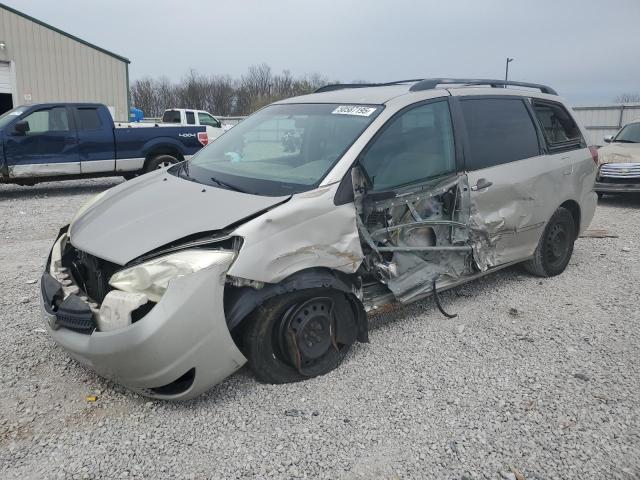 TOYOTA SIENNA CE