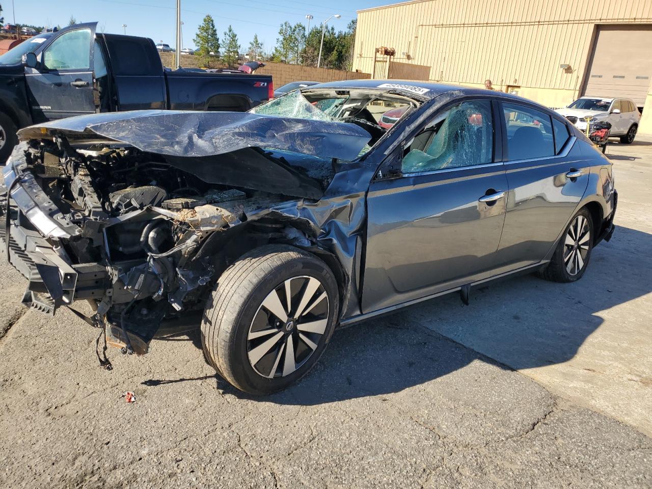 NISSAN ALTIMA SV