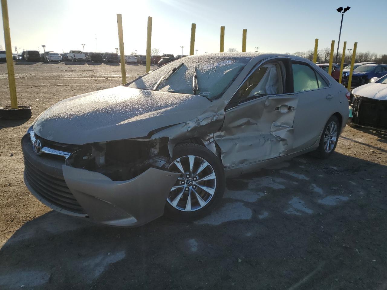 TOYOTA CAMRY LE