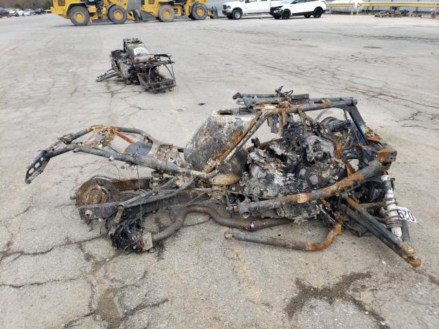 CAN-AM SPYDER ROA 2019 burn  gas 2BXREDD22KV001856 photo #1