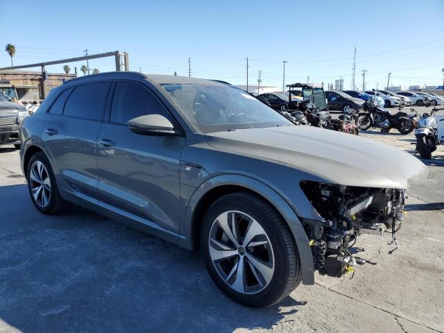Vin: wa14aage4rb012976, lot: 46000915, audi q8 e-tron premium 20244