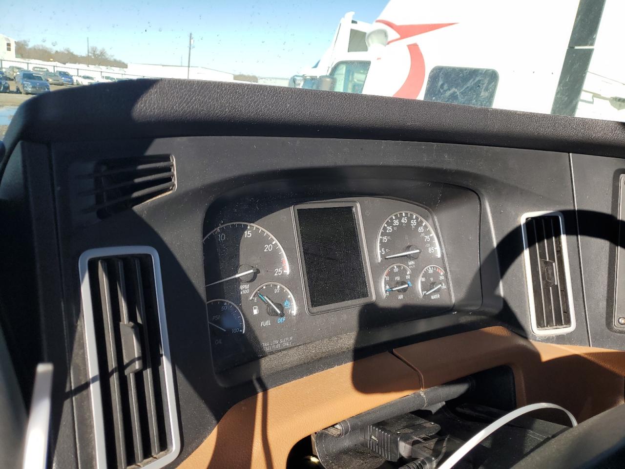 Lot #3218014879 2022 FREIGHTLINER CASCADIA 1