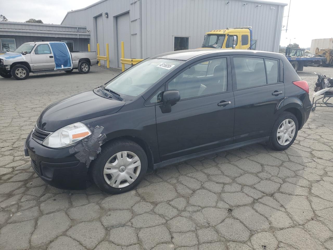 NISSAN VERSA S