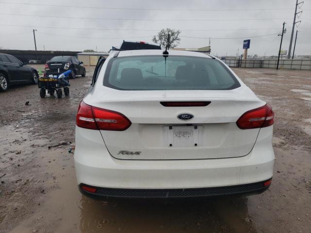 2015 FORD FOCUS S 1FADP3E26FL338301