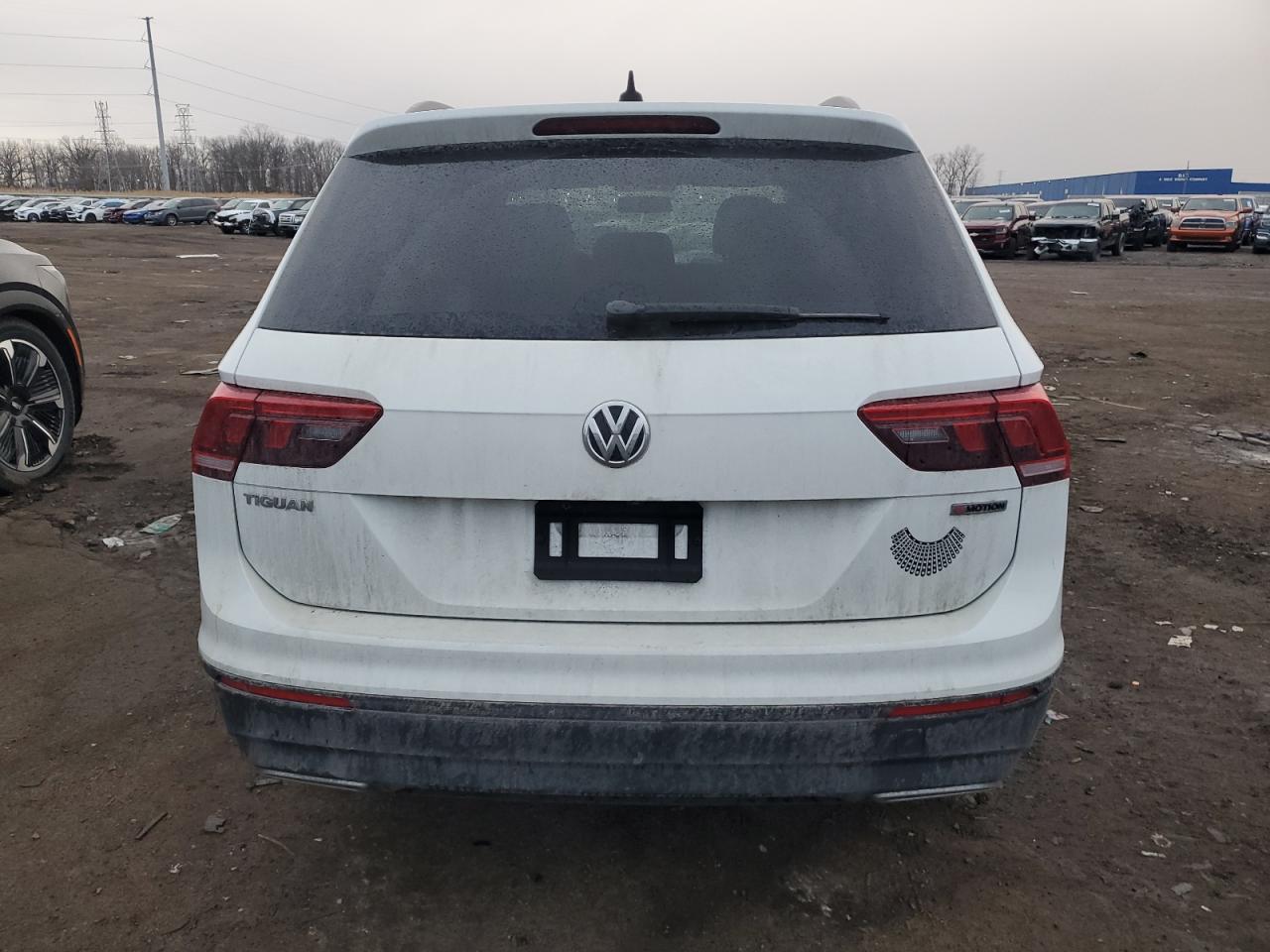 VOLKSWAGEN TIGUAN S