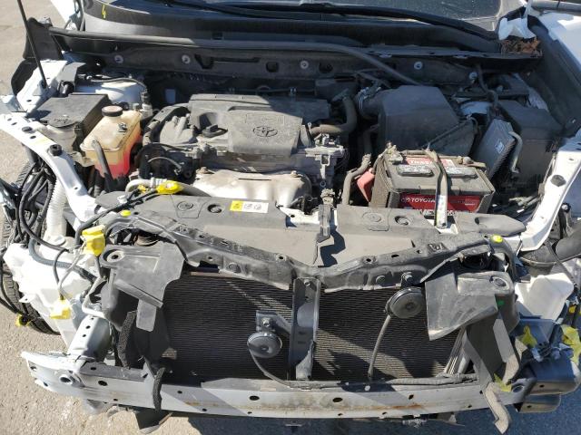 2017 TOYOTA RAV4 SE - JTMJFREV3HJ715095