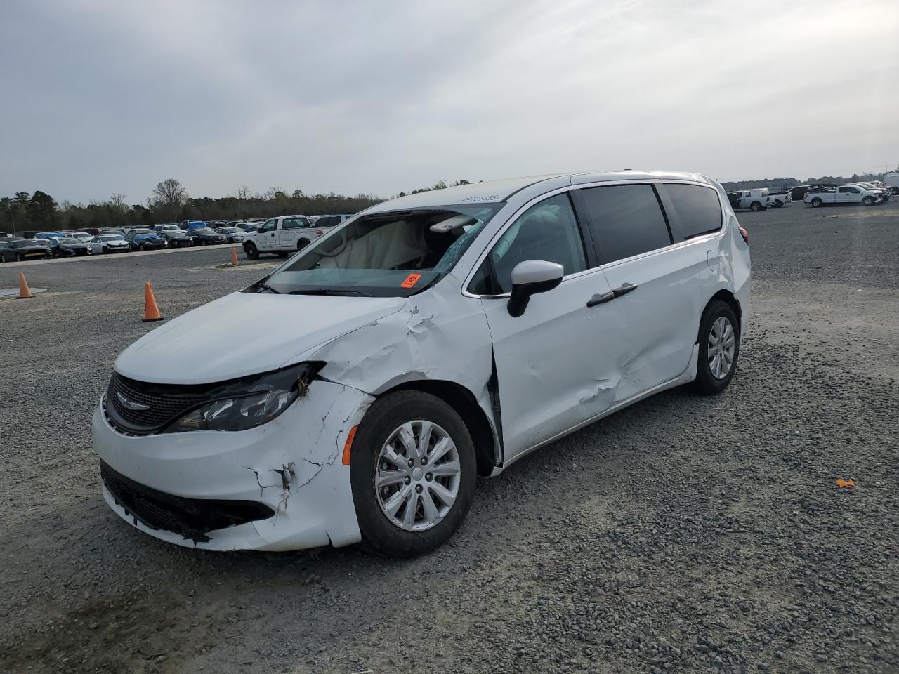  Salvage Chrysler Minivan