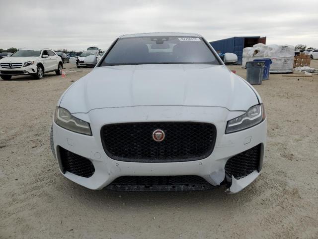 2016 JAGUAR XF S SAJBG4BV1GCY04841