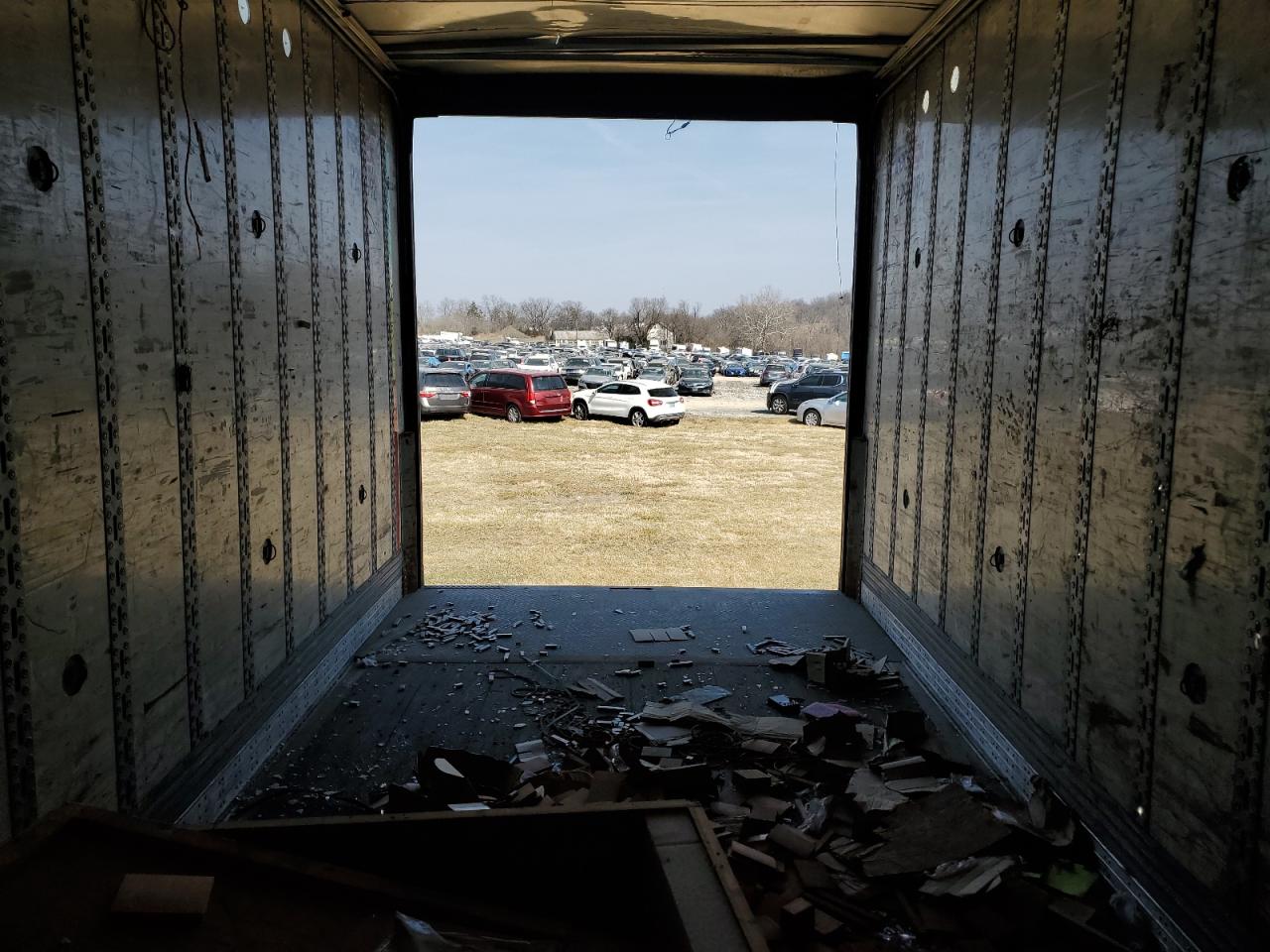 Lot #3206323103 2013 WABASH UNKNOWN