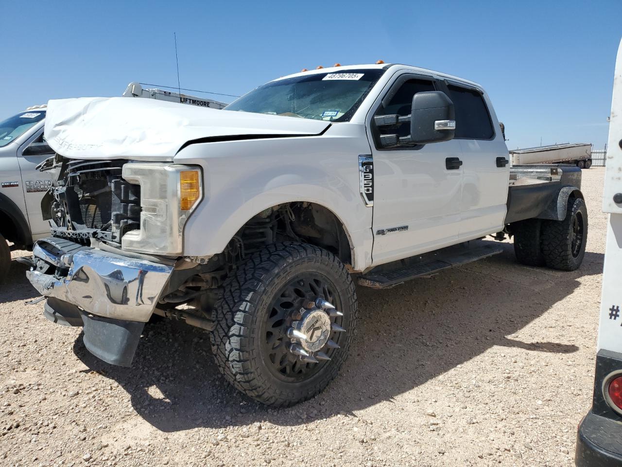  Salvage Ford F-350