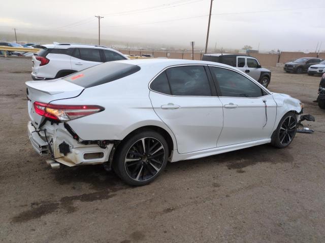 Vin: 4t1b61hk0ju011752, lot: 49845675, toyota camry xse 20183