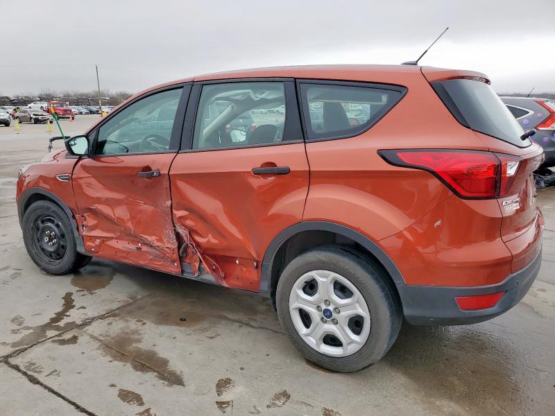 Vin: 1fmcu0f71kua99182, lot: 47549215, ford escape s 20192