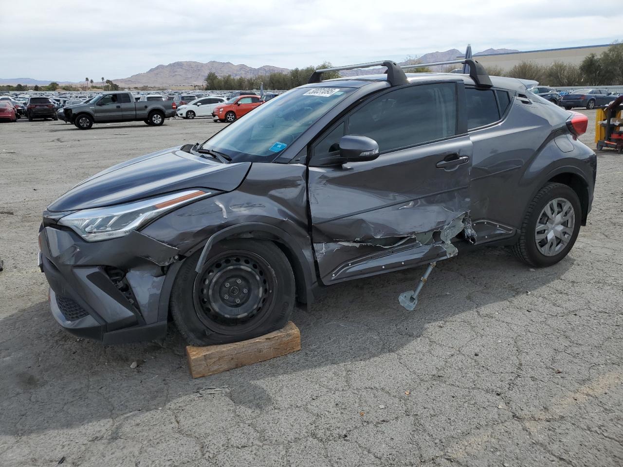 TOYOTA C-HR XLE