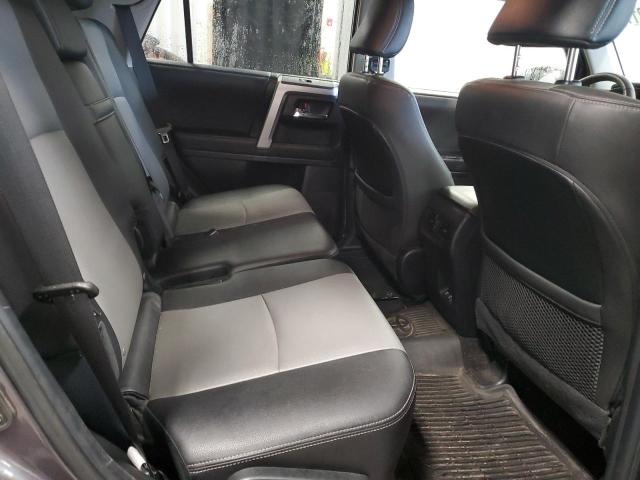 2020 TOYOTA 4RUNNER SR - JTEBU5JR6L5759245