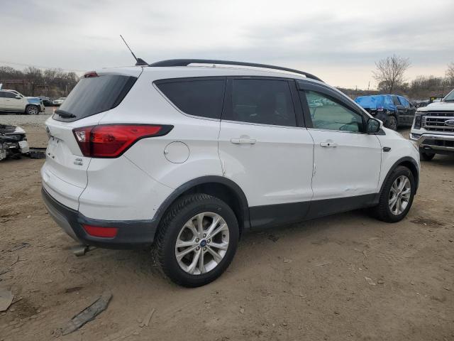 Vin: 1fmcu9hd4kua12656, lot: 50615755, ford escape sel 20193