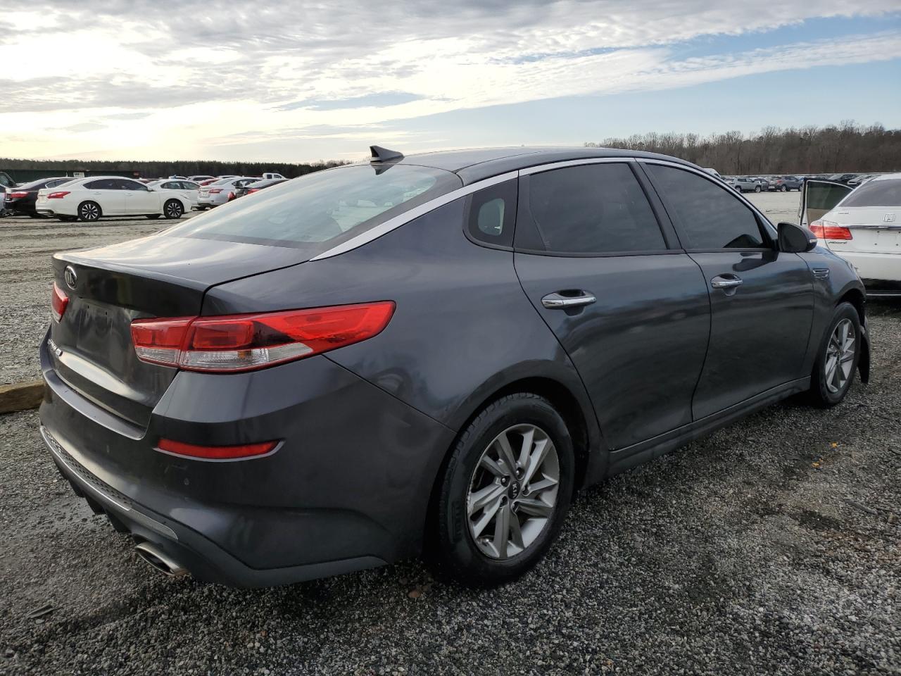 KIA OPTIMA LX