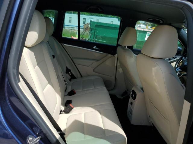 2016 VOLKSWAGEN TIGUAN S WVGAV7AX5GW096575