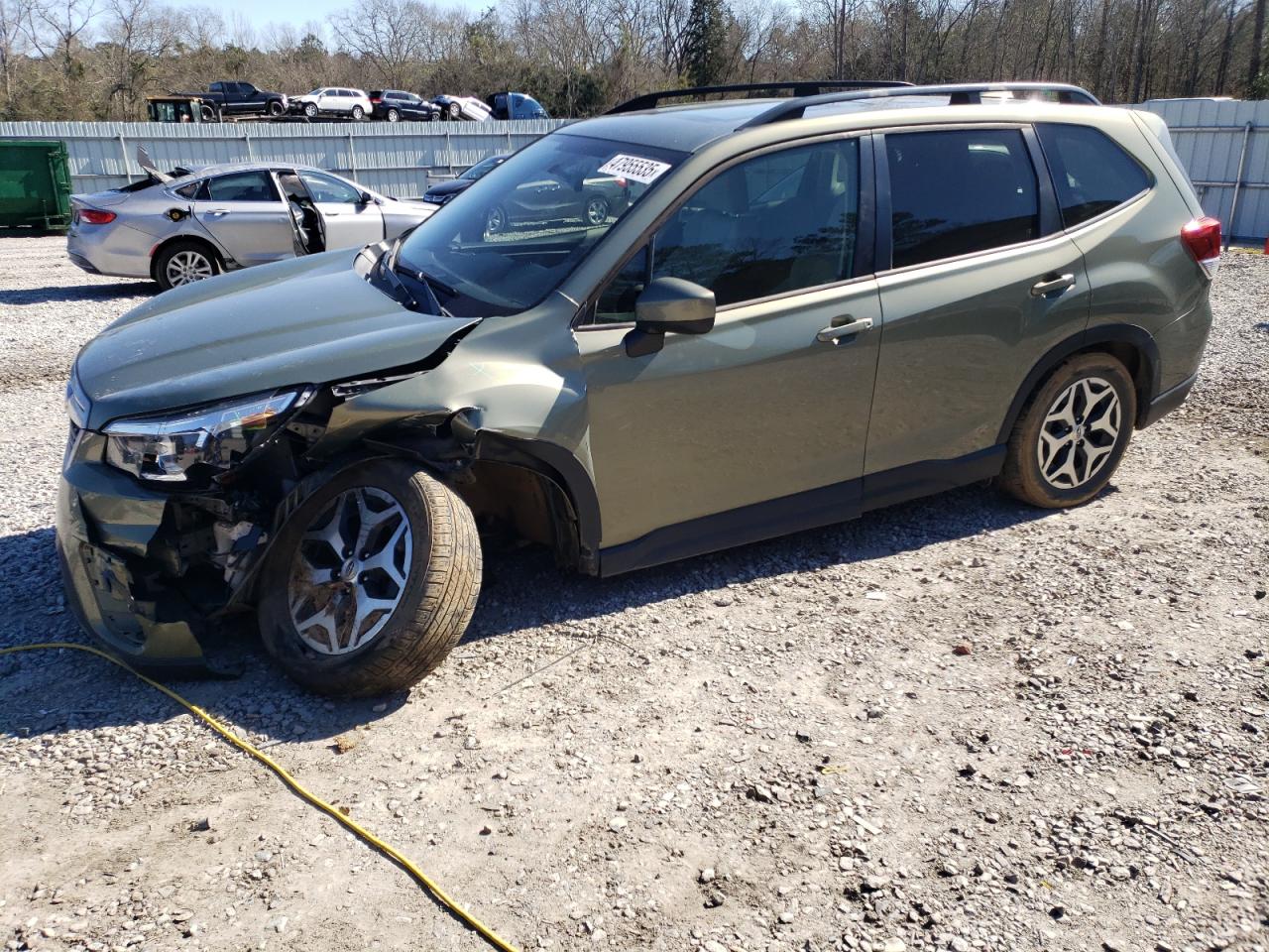 SUBARU FORESTER PREMIUM