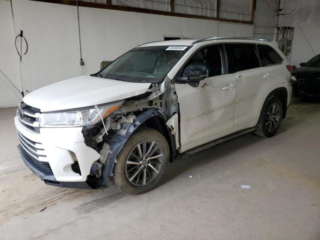 TOYOTA HIGHLANDER SE