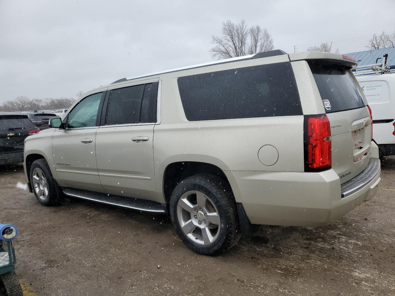 CHEVROLET SUBURBAN 2017