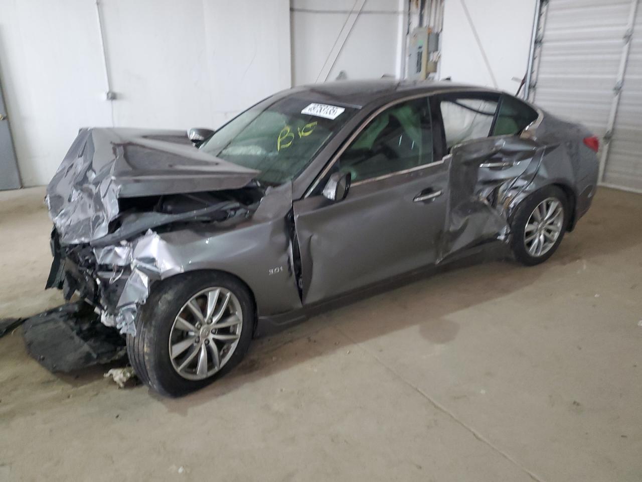 INFINITI Q50 2017