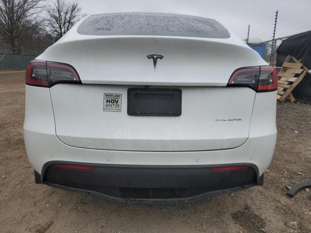 7SAYGDEE0NF356132 2022 TESLA MODEL Y