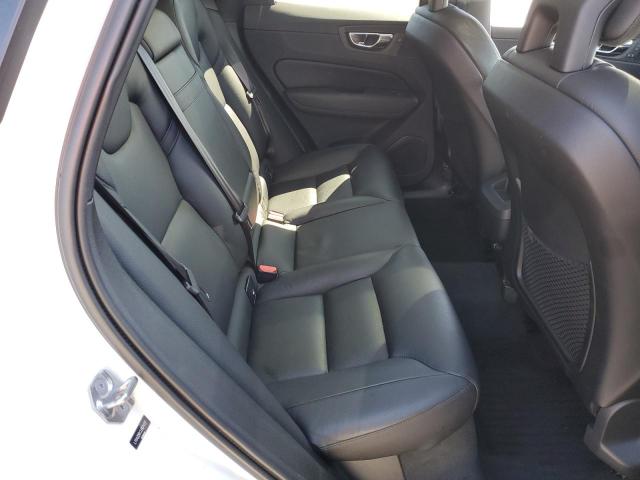 2018 VOLVO XC60 T6 LYVA22RK3JB074127