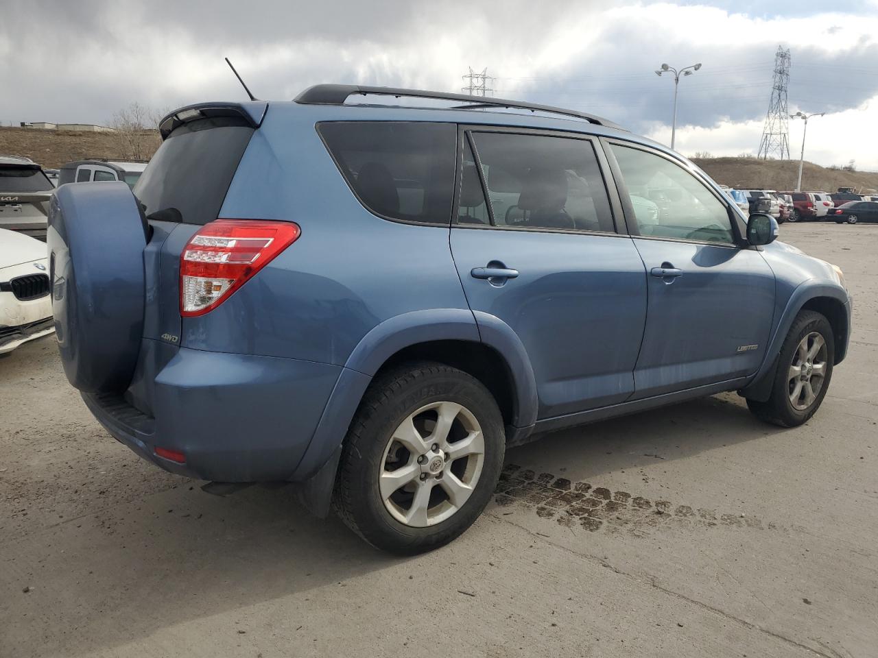 TOYOTA RAV4 LIMITED