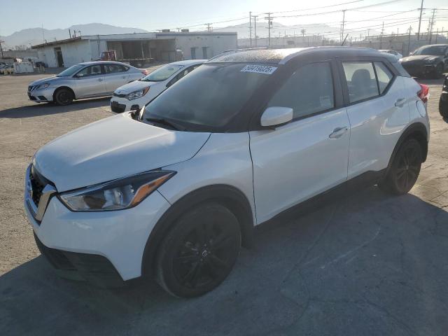 NISSAN KICKS SV