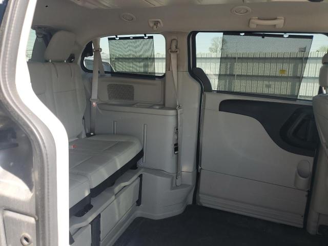 2016 CHRYSLER TOWN & COU - 2C4RC1CG1GR271405