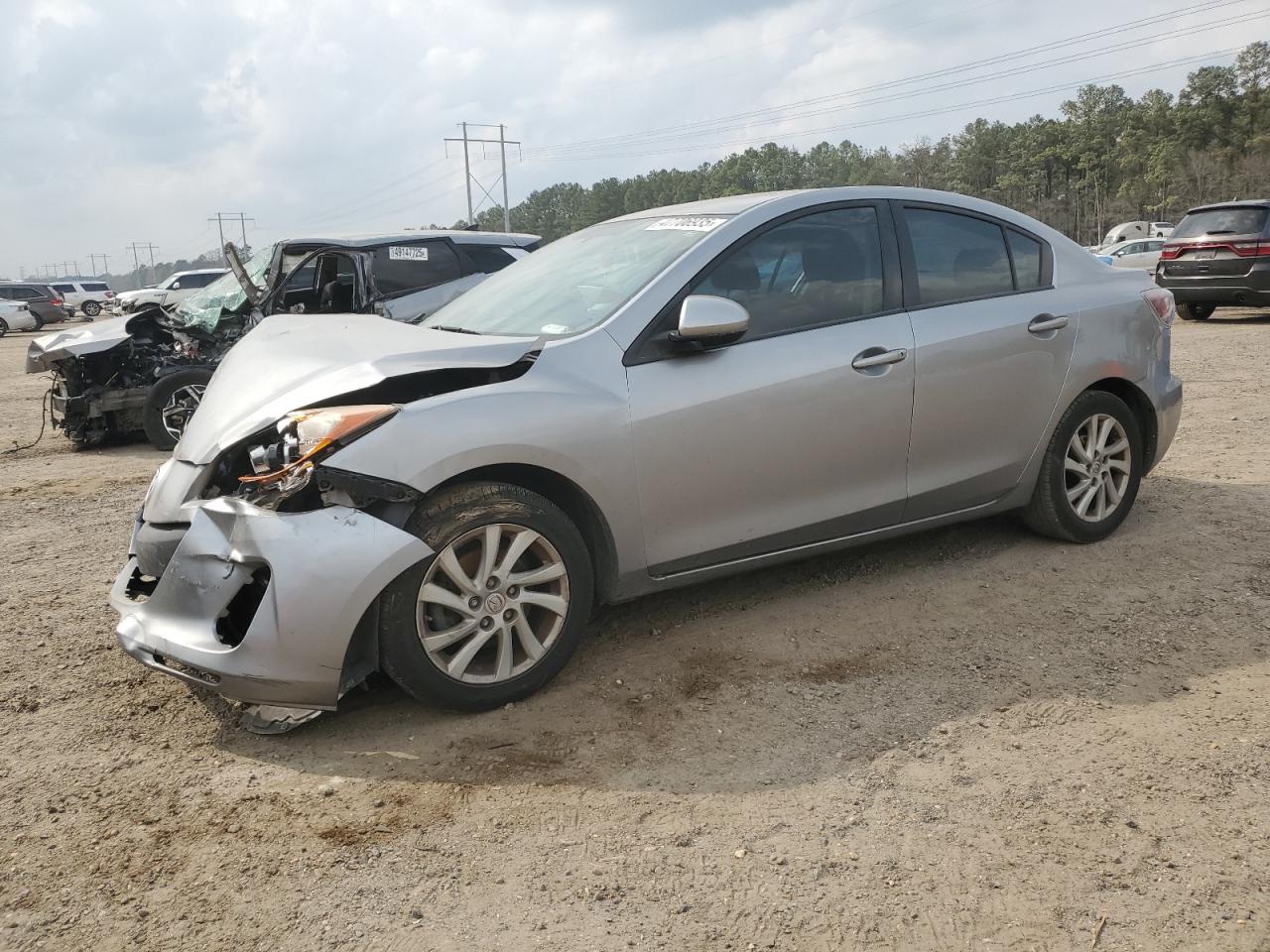 MAZDA 3 I
