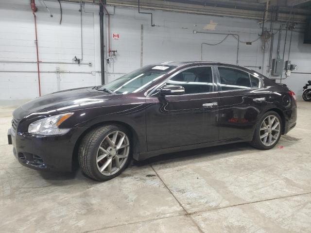 NISSAN MAXIMA S