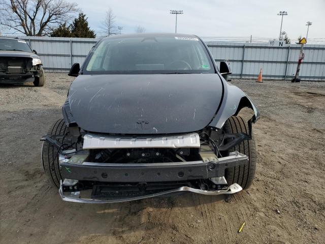2025 TESLA MODEL Y - 7SAYGDEE7SF288570
