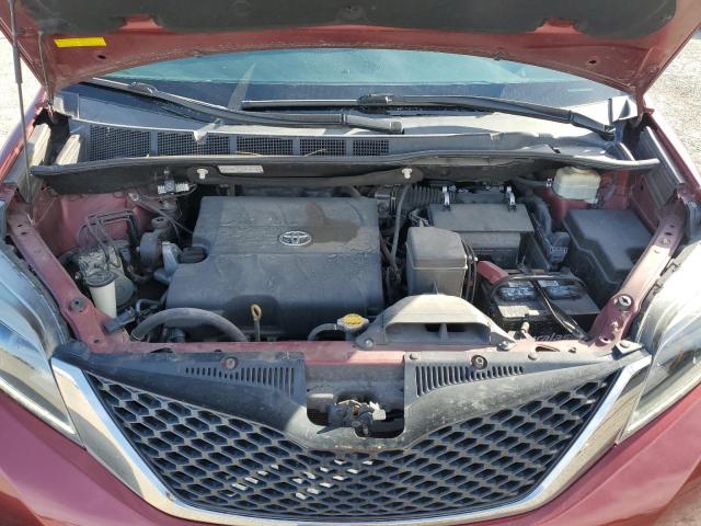 2016 TOYOTA SIENNA SE 5TDXK3DC2GS755155