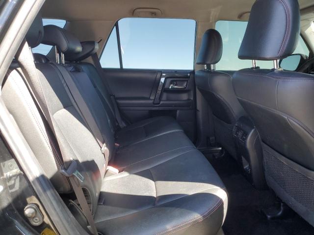 2020 TOYOTA 4RUNNER SR - JTEBU5JR0L5828186