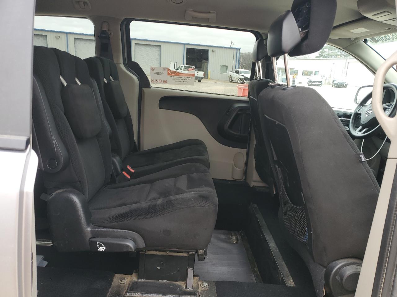 DODGE GRAND CARAVAN SE