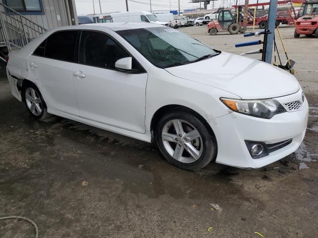 Vin: 4t1bf1fk8eu410451, lot: 49611205, toyota camry l 20144
