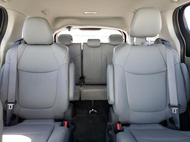 2022 TOYOTA SIENNA XLE - 5TDJRKEC3NS083517