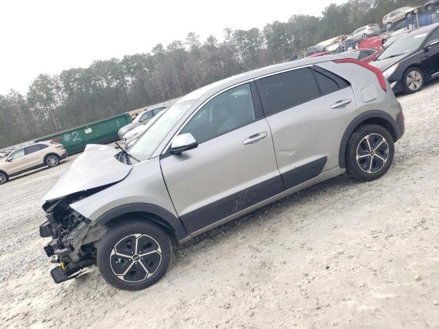 KIA NIRO LX