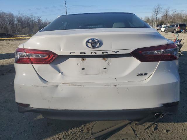2018 TOYOTA CAMRY L - 4T1B11HK7JU008300