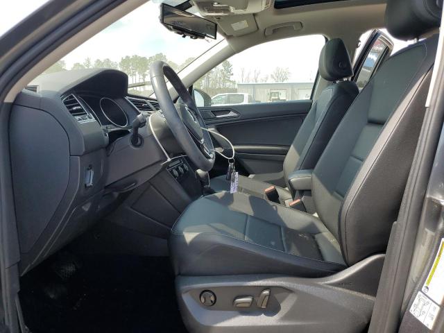 2018 VOLKSWAGEN TIGUAN SE - 3VV3B7AX5JM092380