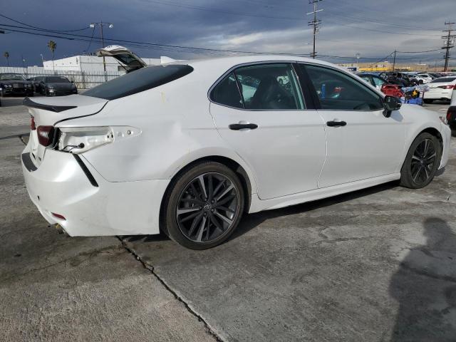 TOYOTA CAMRY XSE 2019 white  gas 4T1B61HK8KU735044 photo #4