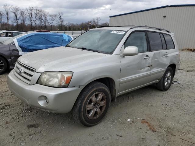 TOYOTA HIGHLANDER