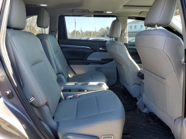 2019 TOYOTA HIGHLANDER - 5TDDZRFH8KS718520
