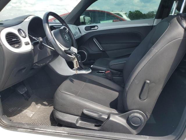 2018 VOLKSWAGEN BEETLE SE 3VWJD7AT9JM701884