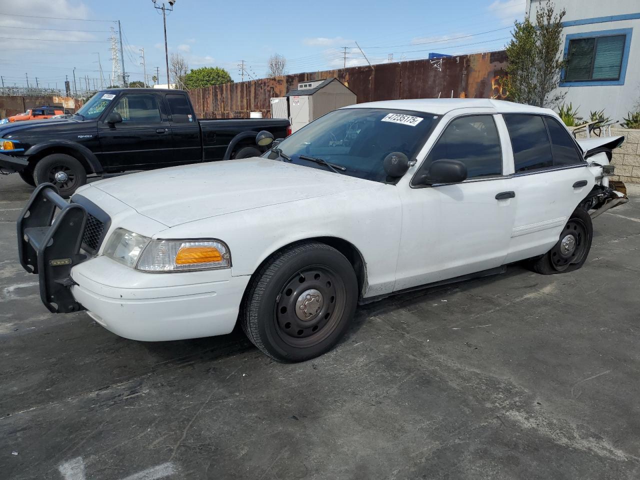 FORD CROWN VICTORIA POLICE INTERCEPTOR