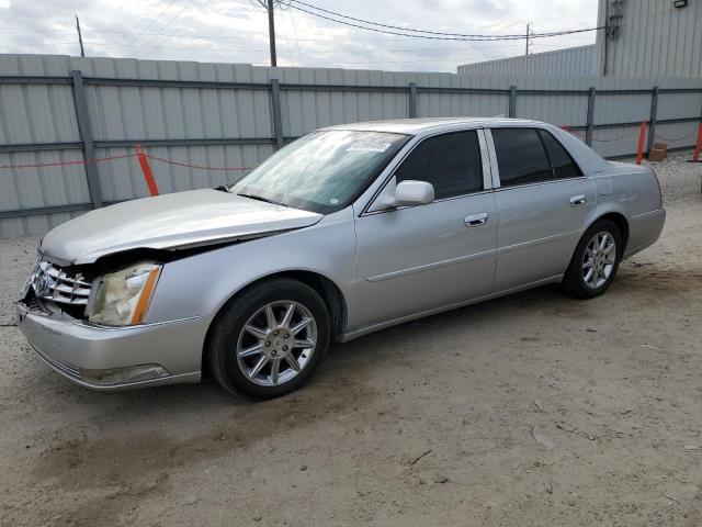 CADILLAC DTS LUXURY