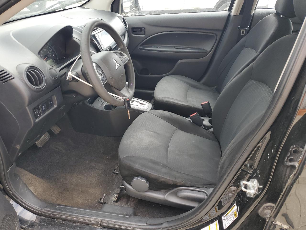 MITSUBISHI MIRAGE G4 ES