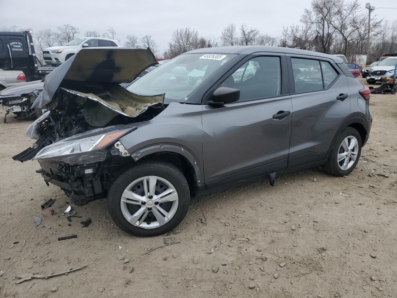 NISSAN KICKS S