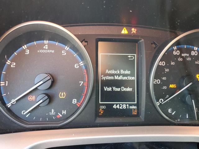 2017 TOYOTA RAV4 LE - JTMBFREV2HD204335